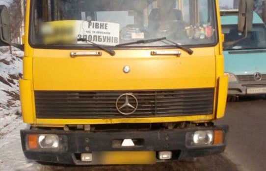 Патрульні виявили незаконно переобладнану “маршрутку” на рейсі Патрульні виявили незаконно переобладнану “маршрутку” на рейсі