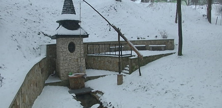 Джерело у селі Хотин підготували до Водохреща Джерело у селі Хотин підготували до Водохреща