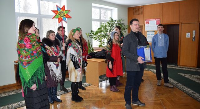 Завдяки «Різдвяному передзвону» зібрали рекордних 57,8 тис.грн. на лікування дітей Завдяки «Різдвяному передзвону» зібрали рекордних 57,8 тис.грн. на лікування дітей