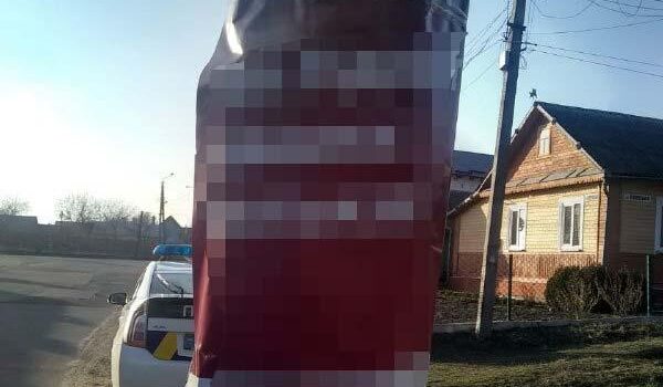 До поліції Рівненщини надійшло три повідомлення щодо розміщення агітації у «день тиші» До поліції Рівненщини надійшло три повідомлення щодо розміщення агітації у «день тиші»
