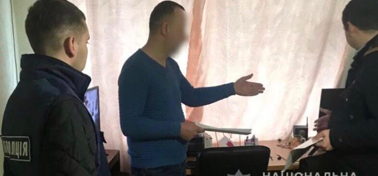 Кіберполіція встановила молодика, який майнив криптовалюту за рахунок більш як мільйона українців Кіберполіція встановила молодика, який майнив криптовалюту за рахунок більш як мільйона українців
