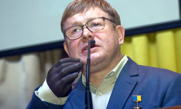 Герой України Володимир Жемчугов зустрінеться зі студентами Рівненщини Герой України Володимир Жемчугов зустрінеться зі студентами Рівненщини