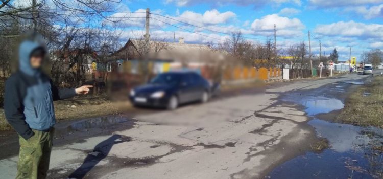 У Рокитному поліцейські оперативно встановили особу, причетну до грабежу У Рокитному поліцейські оперативно встановили особу, причетну до грабежу