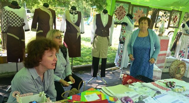 У Рівному відбувся ярмарок робітничих професій У Рівному відбувся ярмарок робітничих професій