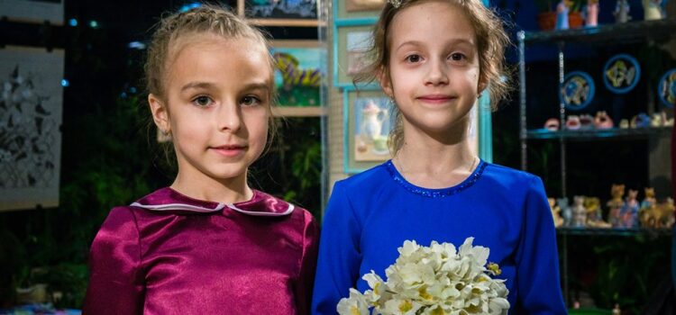 Пісню 8-річної рівнянки заспівав хор “Віват, музико!” Пісню 8-річної рівнянки заспівав хор “Віват, музико!”