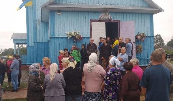 Наслідки релігійного конфлікту на Рівненщині: у поліції відкрито 12 кримінальних проваджень Наслідки релігійного конфлікту на Рівненщині: у поліції відкрито 12 кримінальних проваджень