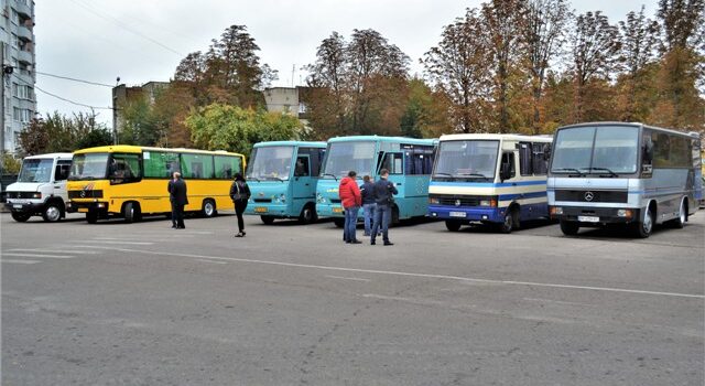 На Рівненщині перевіряють автобуси, які вийдуть на міжміські маршрути На Рівненщині перевіряють автобуси, які вийдуть на міжміські маршрути