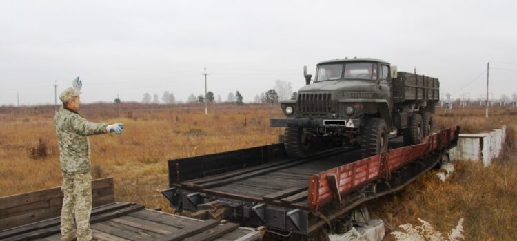 Військових водіїв на Рівненщині готують безкоштовно Військових водіїв на Рівненщині готують безкоштовно