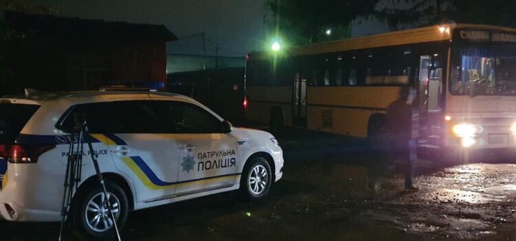 Близько 40 порушень за два дні виявили патрульні під час перевірки перевізників Близько 40 порушень за два дні виявили патрульні під час перевірки перевізників